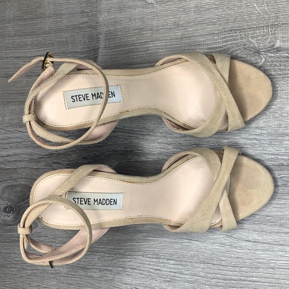 steve madden // nude criss-cross strappy heel - Picture 2 of 6